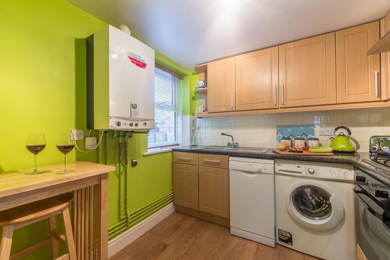 Bay View Apartment Ганстантон Екстер'єр фото